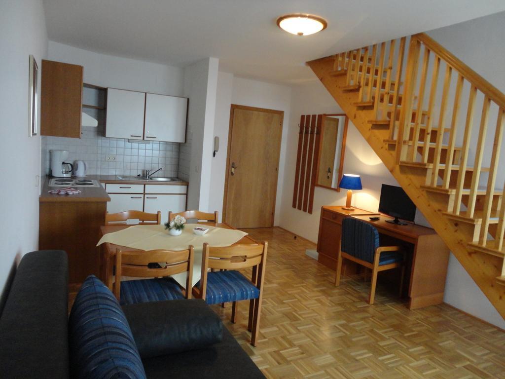 Panoramablickhotel - Lakeview Apartments Annenheim Luaran gambar