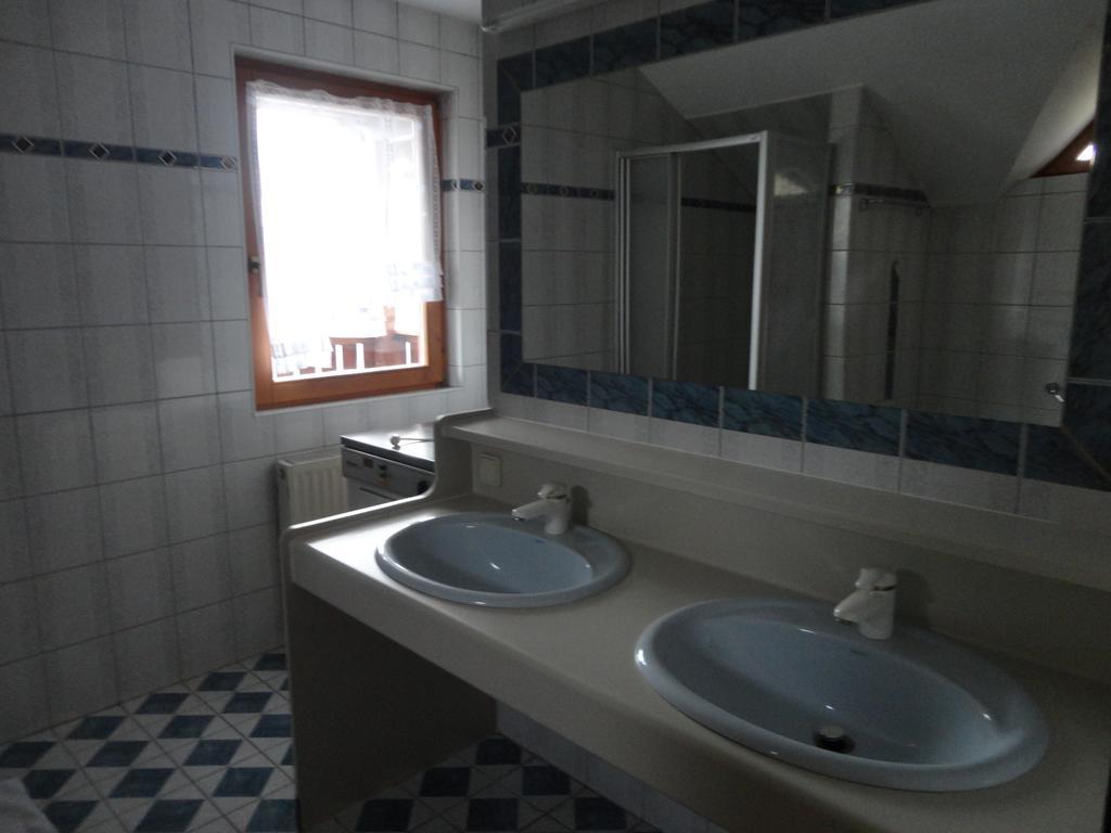 Panoramablickhotel - Lakeview Apartments Annenheim Bilik gambar