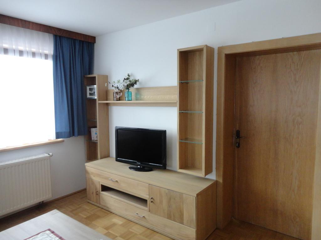 Panoramablickhotel - Lakeview Apartments Annenheim Bilik gambar