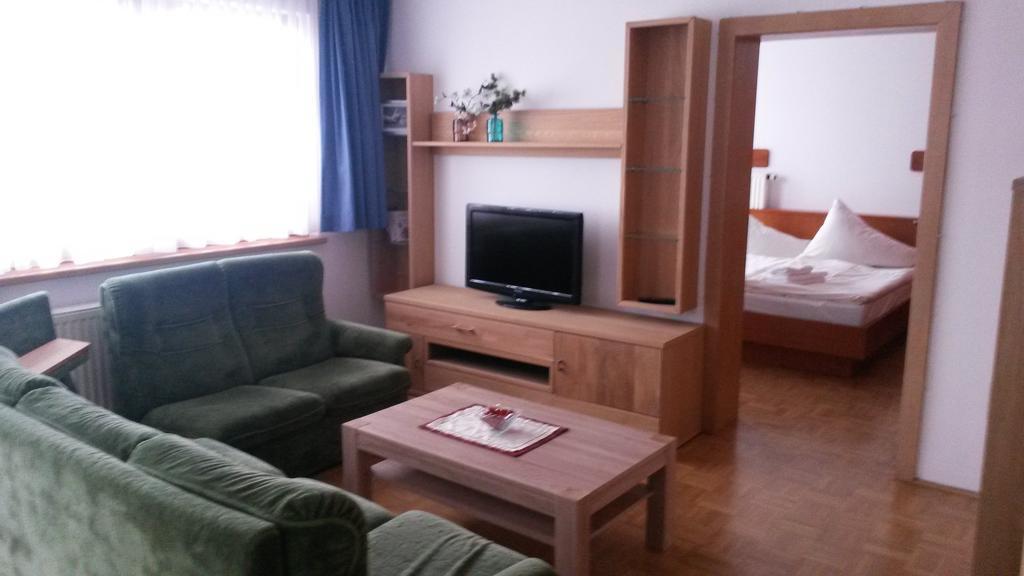 Panoramablickhotel - Lakeview Apartments Annenheim Bilik gambar
