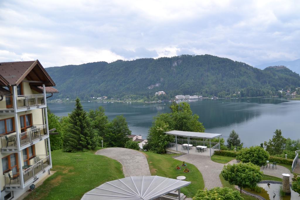 Panoramablickhotel - Lakeview Apartments Annenheim Luaran gambar